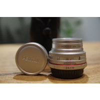 Pentax HD Pentax-DA 70mm F2,4 Limited Objektiv silber　HD DA70F2.4 Limited SL-22